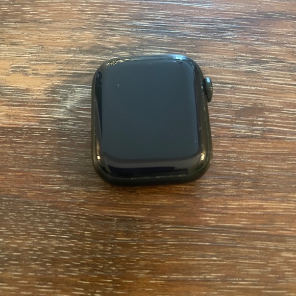 Apple Watch Series 7 GPS, 41mm Green Aluminum Case w/Eucalyptus Solo Loop (sz:4) - Picture 10 of 14